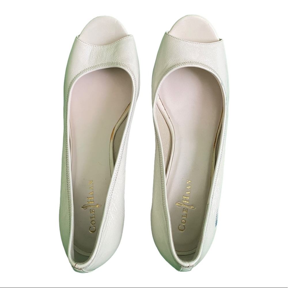 Cole Haan Size 10.5 wedges
